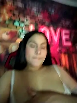 Snapshot of esmeralda_jadees chatting on 02.07.26 esmeralda jadees online show from 02.07.26