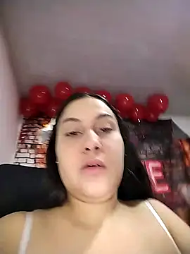 Snapshot of esmeralda_jadees chatting on 02.21.26 esmeralda jadees online show from 02.21.26