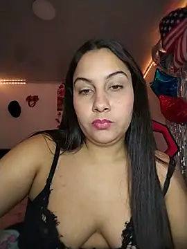 esmeralda jadees online show from 07.18.26