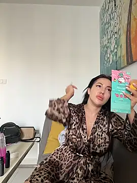 AleksandraRich online show from 11.25.25