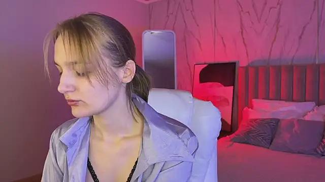  Vikky Moon  online show from 10.08.25