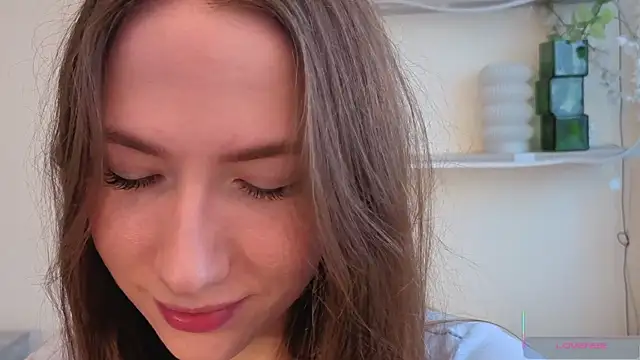 Snapshot of Kira_mindnes chatting on 08.02.26 Kira mindnes online show from 08.02.26