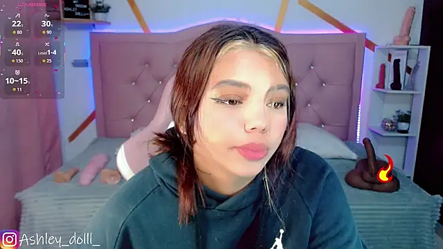 Ashley dolll online show from 10.29.25