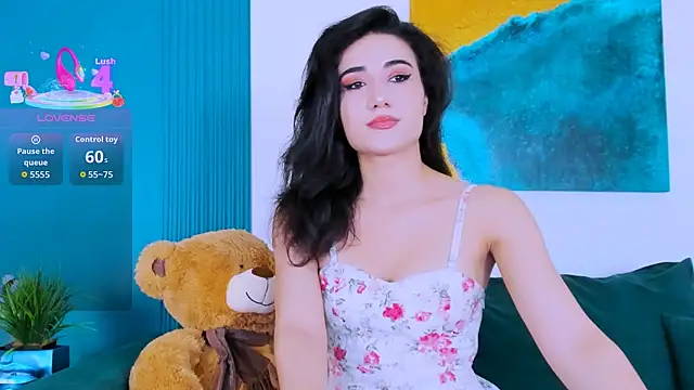 Maya Rogerss online show from 10.04.25