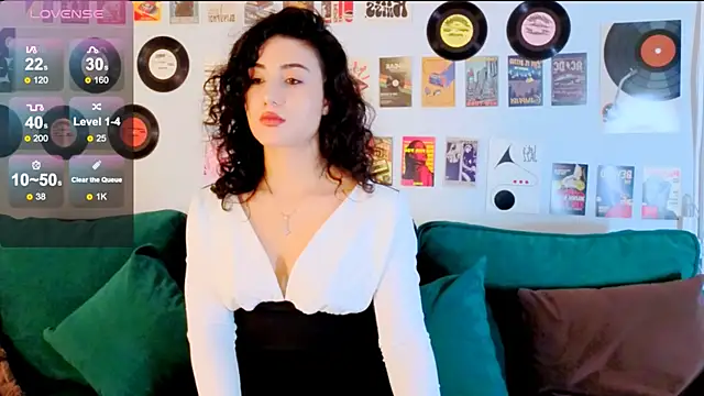Maya Rogerss online show from 06.23.26