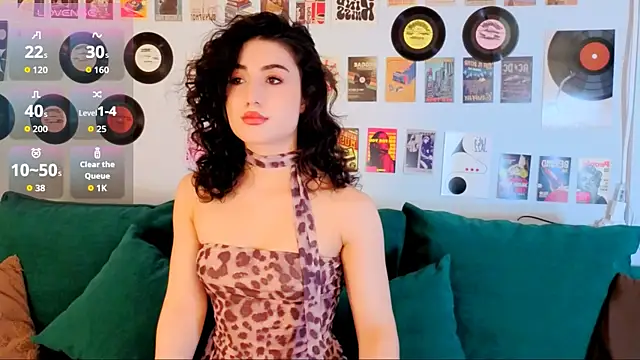 Maya Rogerss online show from 07.11.26