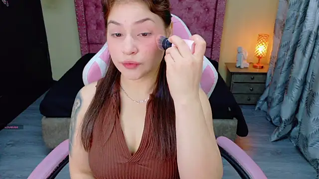 Snapshot of sweet__thang chatting on 07.31.26 sweet thang online show from 07.31.26
