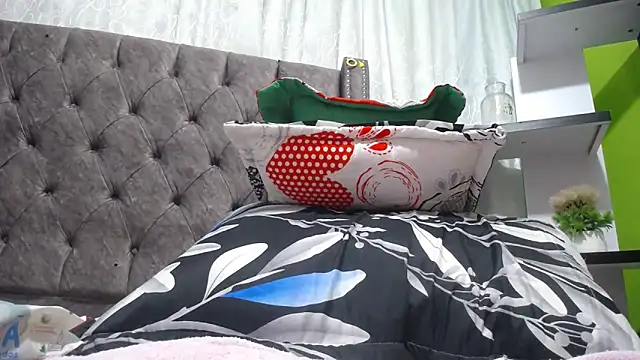 ANA-BULLOCK- online show from 12.14.25