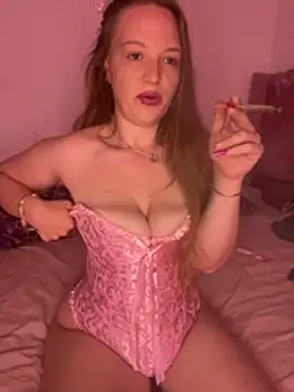 feedeegeorgie online show from 05.04.26