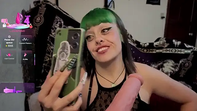 freyaa sorcerees online show from 02.03.26