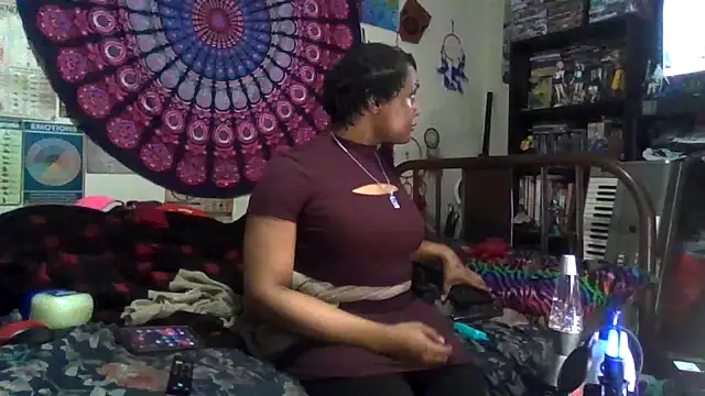 GardeniaFields online show from 11.28.25