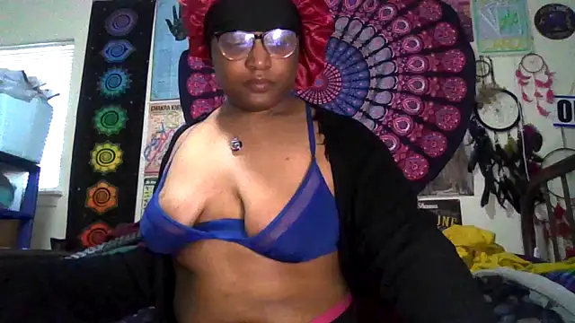 Snapshot of GardeniaFields chatting on 03.09.26 GardeniaFields online show from 03.09.26