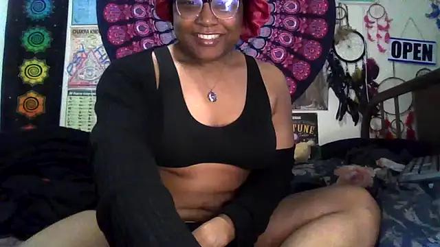 Snapshot of GardeniaFields chatting on 03.12.26 GardeniaFields online show from 03.12.26