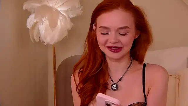 MiraBliss online show from 11.04.25