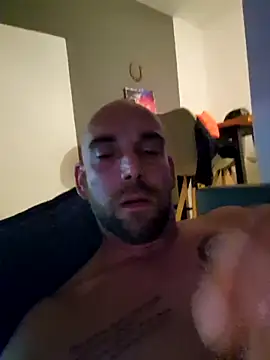 Smokeym123 online show from 09.13.25