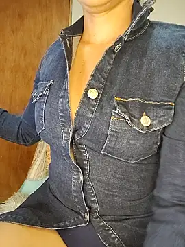 hotsexass online show from 09.17.25