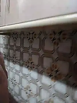 Seet Hanna online show from 03.04.26