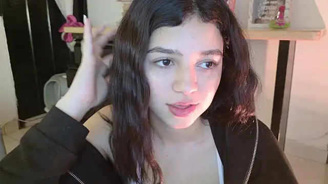 Snapshot of eva_sin18 chatting on 06.08.26 eva sin18 online show from 06.08.26