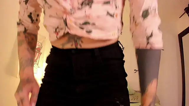Alessamoth online show from 05.02.26