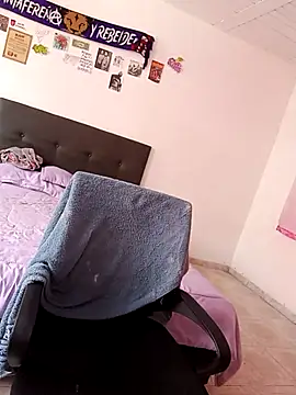 DaniPoison online show from 02.12.26