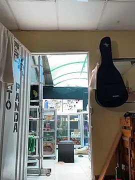 Snapshot of val_zx chatting on 09.11.25 val zx online show from 09.11.25