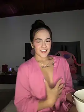 Paulet Johnson online show from 02.26.26