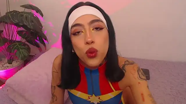 Snapshot of wet_valery chatting on 04.23.26 wet valery online show from 04.23.26