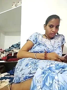 Hotty-Nidhi online show from 03.22.25