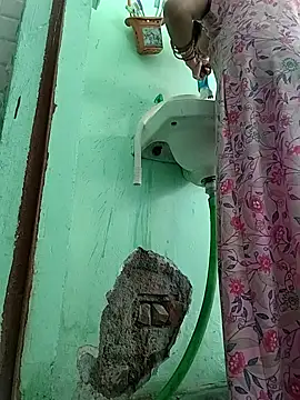 Hotty-Nidhi online show from 03.01.26