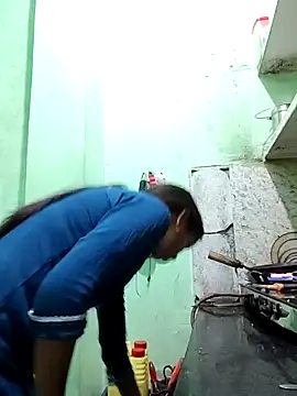 Hotty-Nidhi online show from 03.18.26