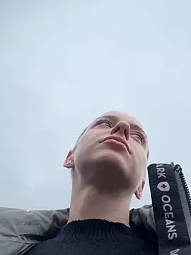 AlexisWhit online show from 11.11.25