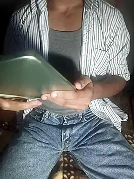 Snapshot of HARSHHU01 chatting on 07.23.26 HARSHHU01 online show from 07.23.26