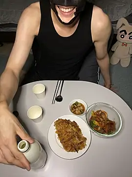 haeeung online show from 10.21.25