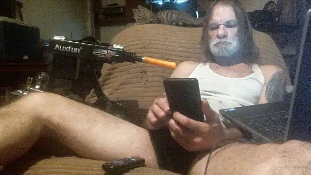 Snapshot of hahard1onestill chatting on 01.16.26 hahard1onestill online show from 01.16.26