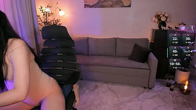 Snapshot of Viki_Bellson chatting on 03.11.26 Viki Bellson online show from 03.11.26