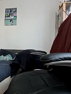 Tutur19 online show from 03.14.25