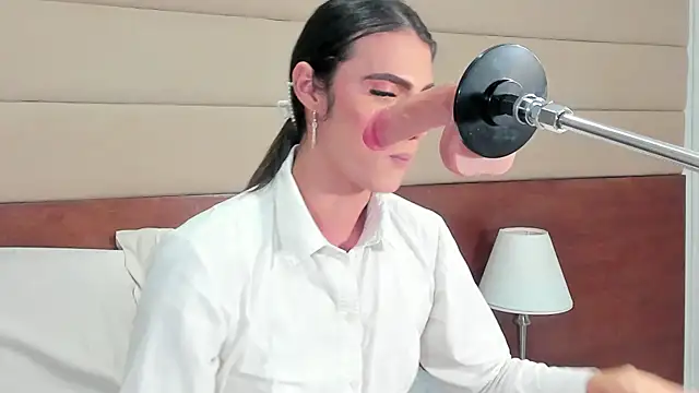 shantall skinny online show from 10.10.25