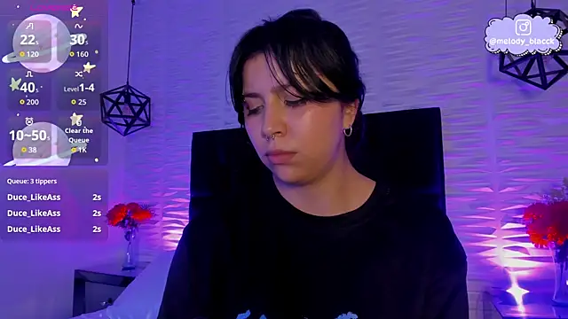 Snapshot of Melody_Black_ chatting on 06.11.26 Melody Black online show from 06.11.26