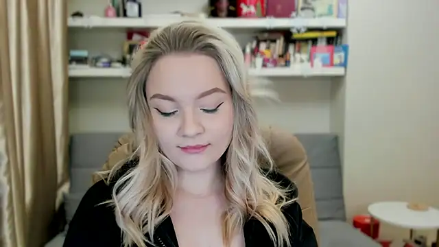 Kara Smith  online show from 02.19.26