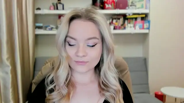 Kara Smith  online show from 02.28.26