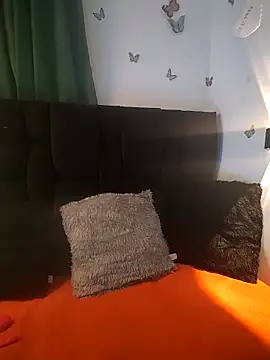 Snapshot of AlexaNovoa_ chatting on 02.24.26 AlexaNovoa online show from 02.24.26