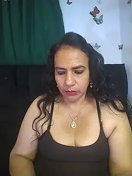 Snapshot of AlexaNovoa_ chatting on 05.20.26 AlexaNovoa online show from 05.20.26