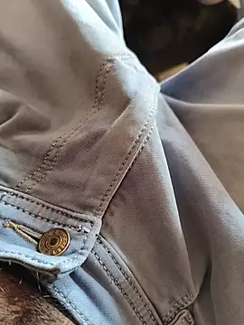 Snapshot of Mr_skywalker chatting on 11.14.25 Mr skywalker online show from 11.14.25