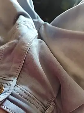 Snapshot of Mr_skywalker chatting on 11.24.25 Mr skywalker online show from 11.24.25