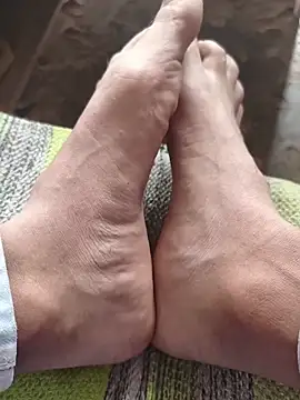 Snapshot of Mr_skywalker chatting on 03.06.26 Mr skywalker online show from 03.06.26