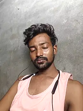 Snapshot of India_HOT23 chatting on 06.18.26 India HOT23 online show from 06.18.26