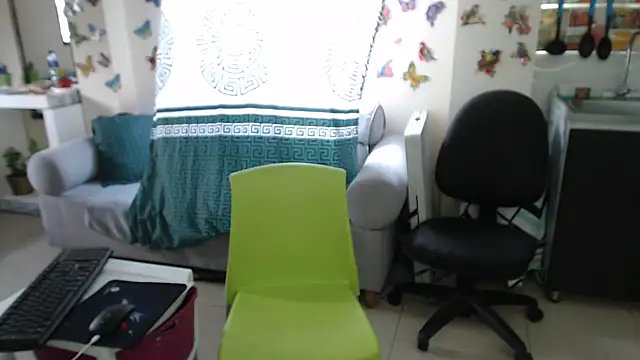 Snapshot of Olgahunder chatting on 07.13.26 Olgahunder online show from 07.13.26