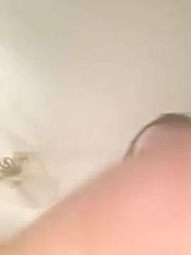 Snapshot of mayg chatting on 03.26.26 mayg online show from 03.26.26