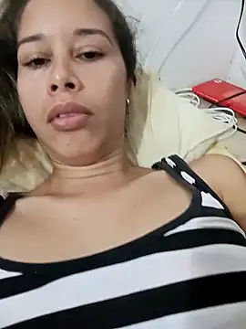 Snapshot of Sexi_girl29 chatting on 11.30.25 Sexi girl29 online show from 11.30.25