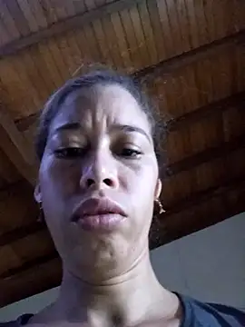 Snapshot of Sexi_girl29 chatting on 12.04.25 Sexi girl29 online show from 12.04.25